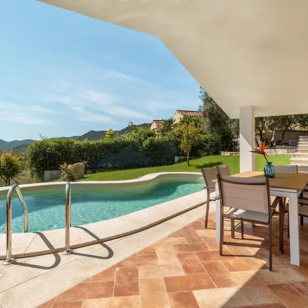 Stefanina - Vista Mare E Piscina Privata Vicina Di Cala Sinzias