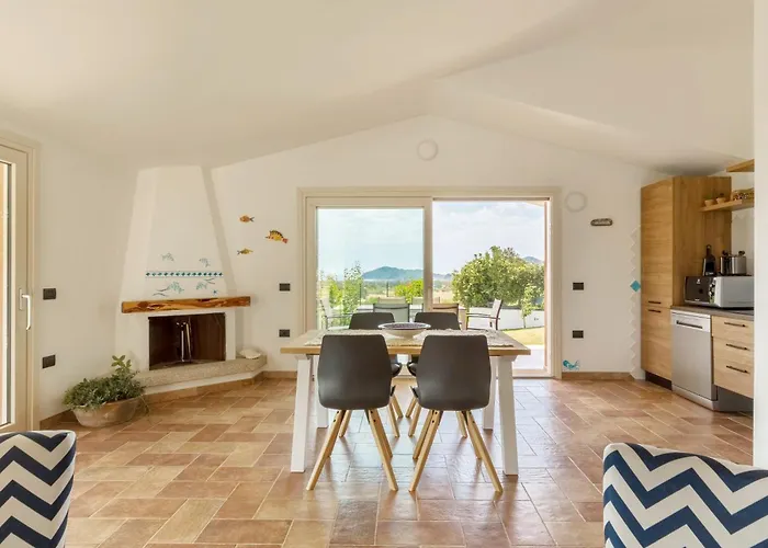 Stefanina - Vista Mare E Piscina Privata Vicina Di Cala Sinzias Дом отдыха *