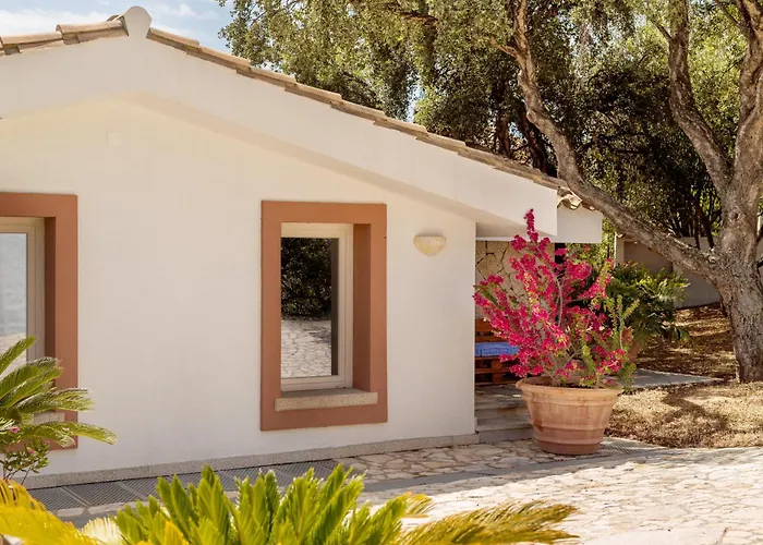 Stefanina - Vista Mare E Piscina Privata Vicina Di Cala Sinzias Castiadas