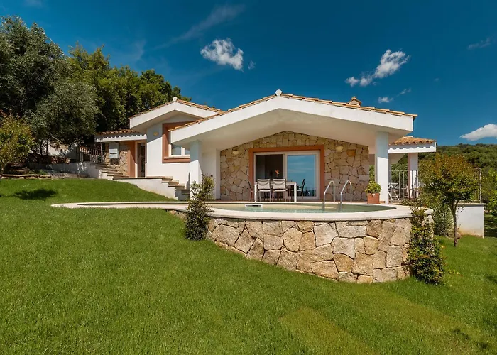 Stefanina - Vista Mare E Piscina Privata Vicina Di Cala Sinzias *
